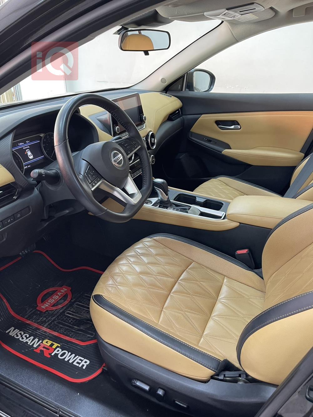 نیسان سێنترا